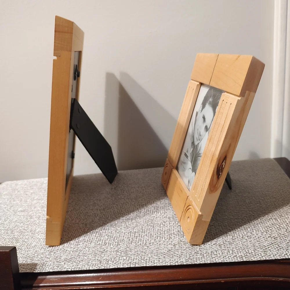 Set of 2 Light Wood Photo Frames